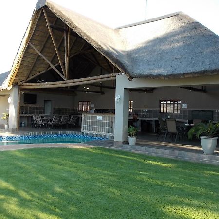 Lavender Lodge Vryburg 外观 照片