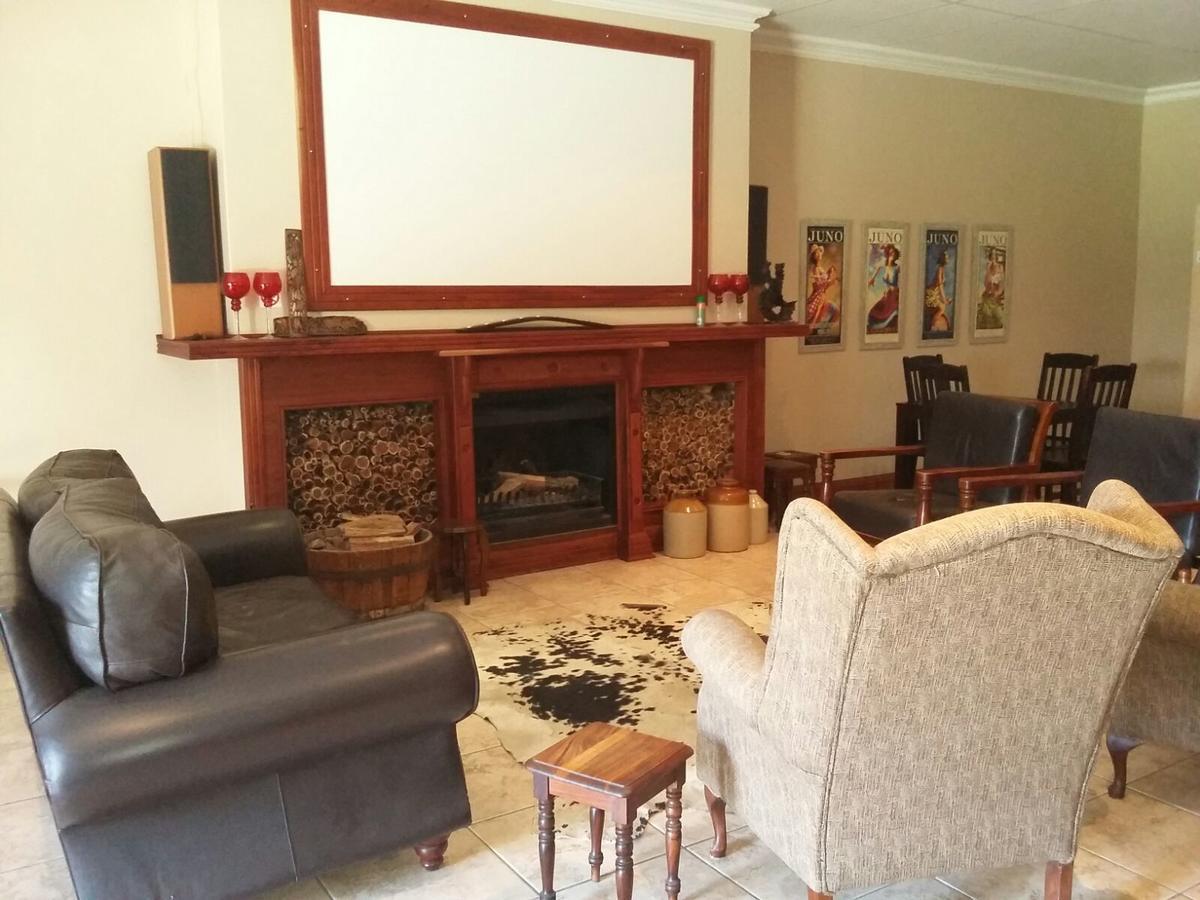Lavender Lodge Vryburg 外观 照片