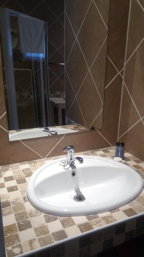 Lavender Lodge Vryburg 外观 照片