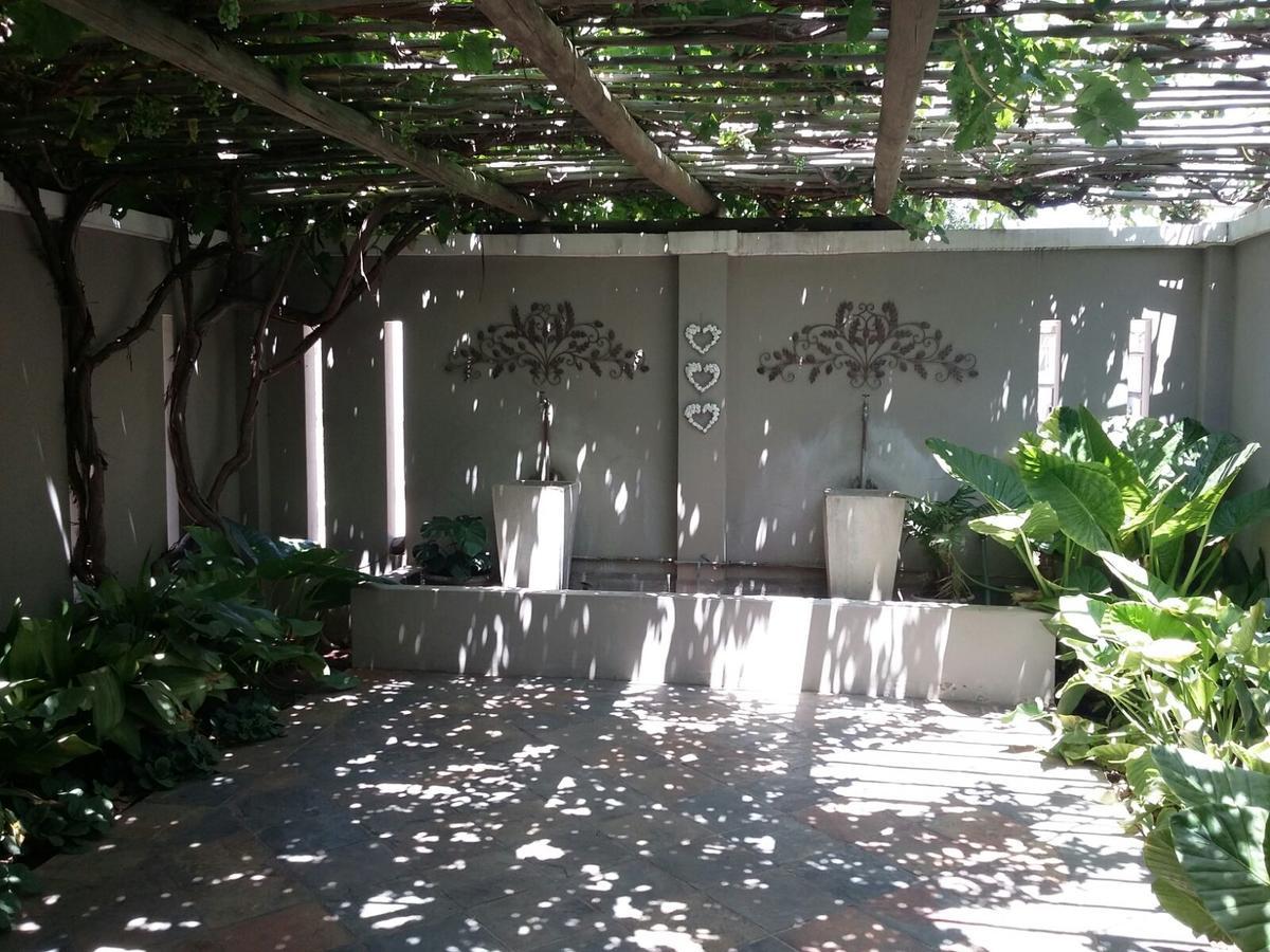 Lavender Lodge Vryburg 外观 照片